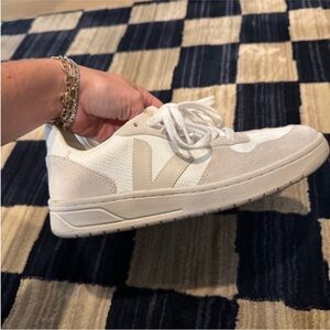Veja Women's Cream and White Sneakers